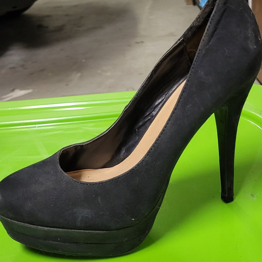 LC Lauren Conrad pump